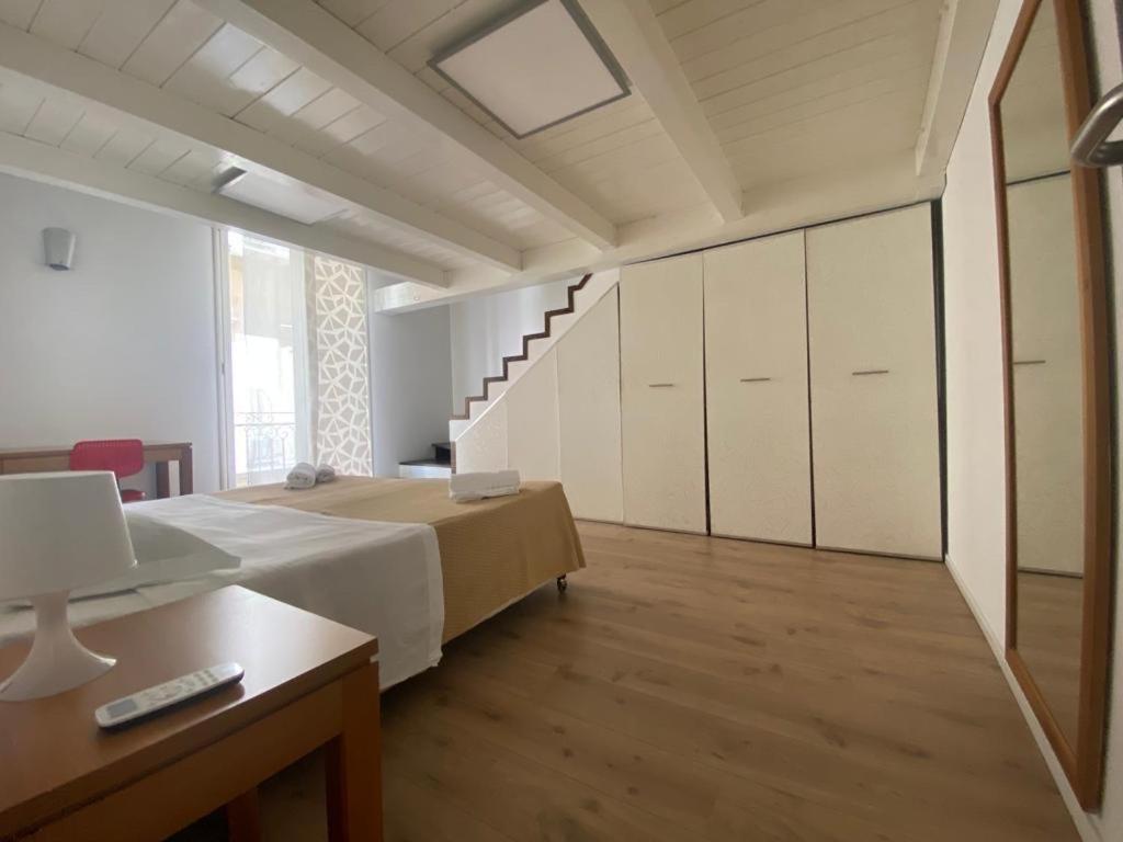 Prince Suite Palermo Buitenkant foto